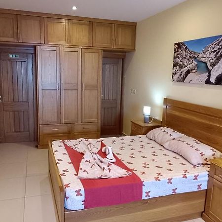 Marsalforn Sea Front Studio Apartment Zebbug  Екстериор снимка