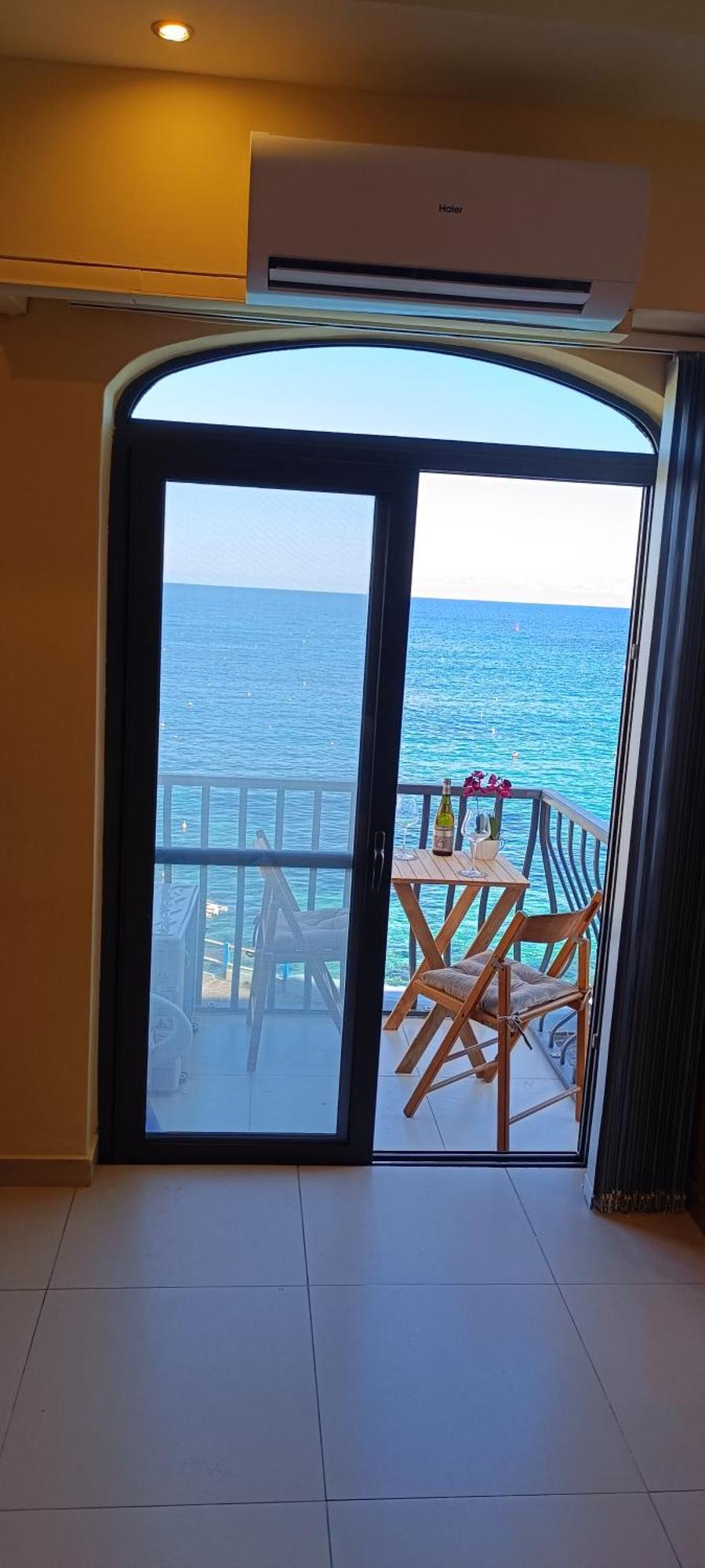 Marsalforn Sea Front Studio Apartment Zebbug  Екстериор снимка